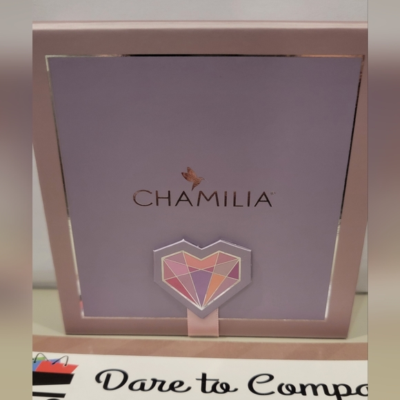 BNIB Authentic Chamilia Facets of Love Premium Gift Set - Picture 2 of 7